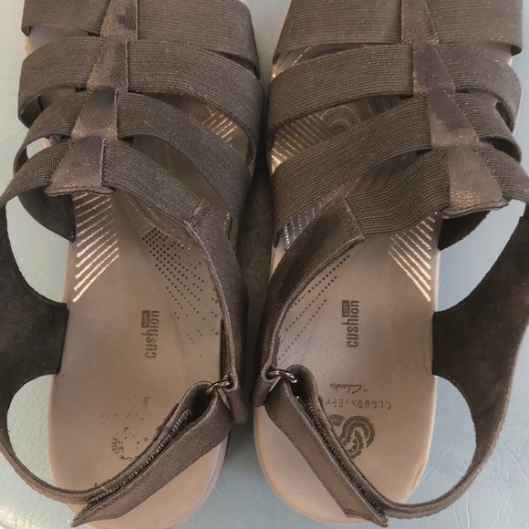 Sandals - Picture 3 of 3